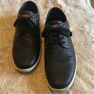 Steve Madden men’s comfort shoe